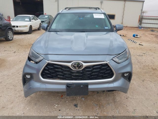 5TDGZRAH0NS104926 Toyota Highlander Xle