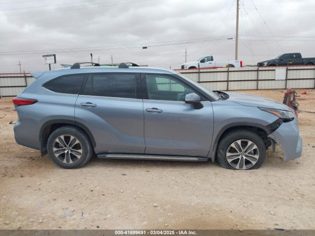 5TDGZRAH0NS104926 Toyota Highlander Xle