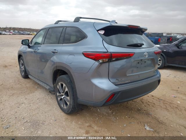 5TDGZRAH0NS104926 Toyota Highlander Xle
