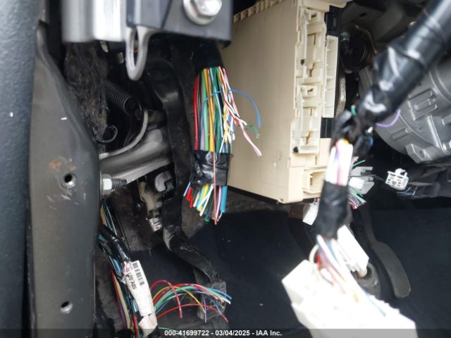 4T1BF1FK9HU361782 Toyota CAMRY SE