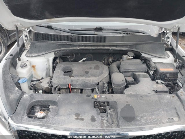 5XYPGDA35GG110895 KIA Sorento 2.4l Lx