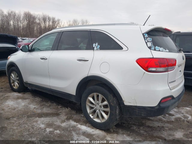 5XYPGDA35GG110895 KIA Sorento 2.4l Lx