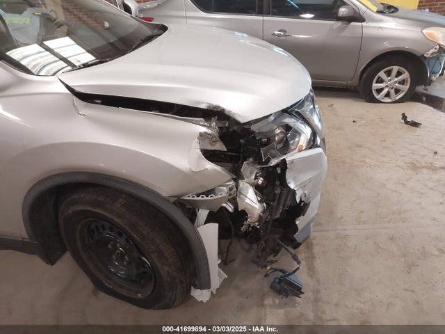 Nissan ROGUE S 2018 KNMAT2MV5JP513038 Image 17