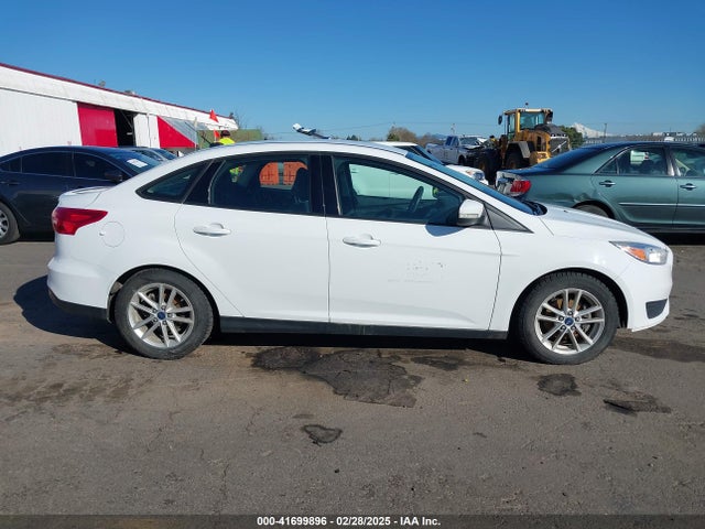 Ford FOCUS SE 2016 1FADP3FE4GL208981 Image 13