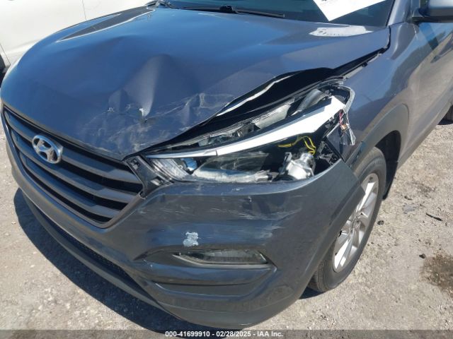 KM8J33A40GU106591 Hyundai TUCSON SE