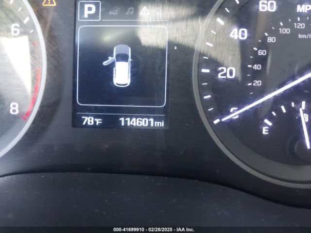 KM8J33A40GU106591 Hyundai TUCSON SE