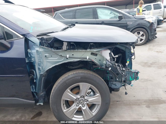 2T3W1RFV6SW367868 Toyota Rav4 Xle