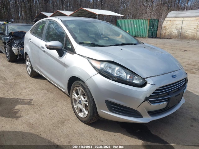3FADP4BJ9FM202910 Ford FIESTA SE