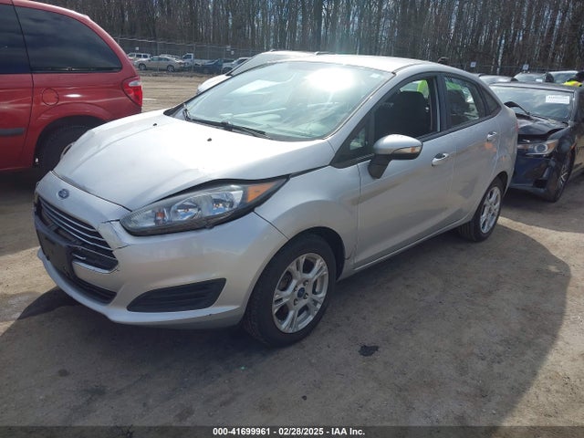 3FADP4BJ9FM202910 Ford FIESTA SE
