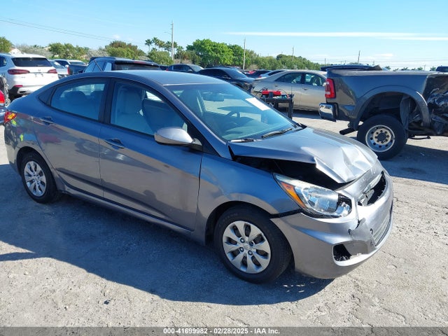2017 KMHCT4AE0HU243880 main image