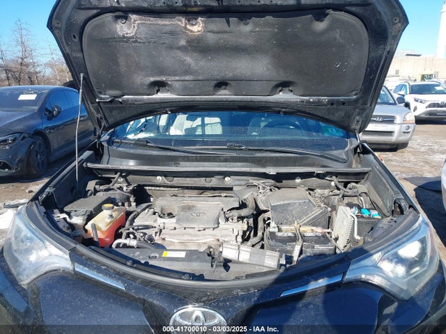 2T3RFREV7GW506025 Toyota Rav4 Xle