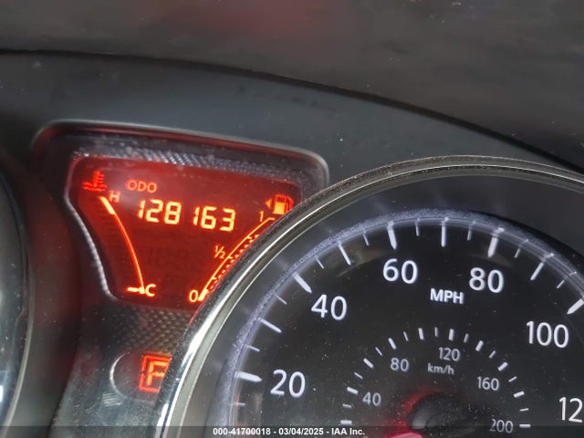 3N1CN7AP6EL854426 Nissan Versa 1.6 Sv