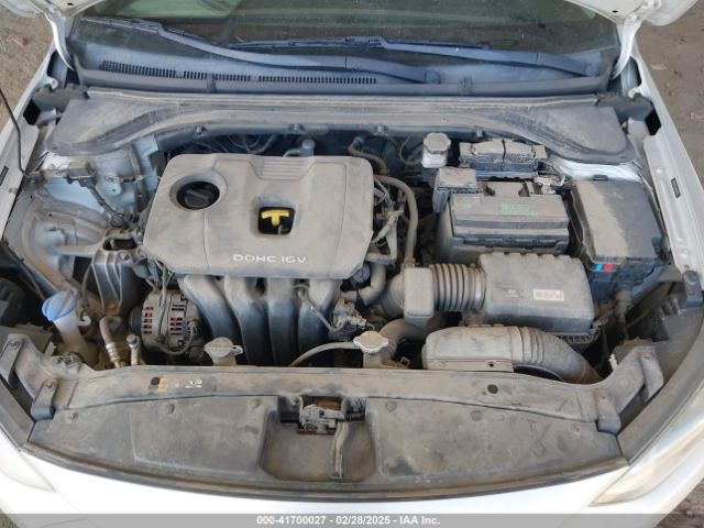 5NPD74LF3HH166421 Hyundai ELANTRA SE
