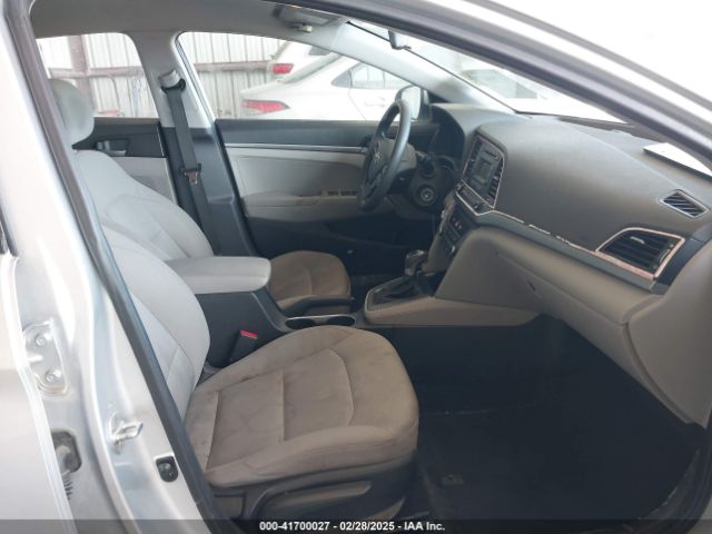 5NPD74LF3HH166421 Hyundai ELANTRA SE