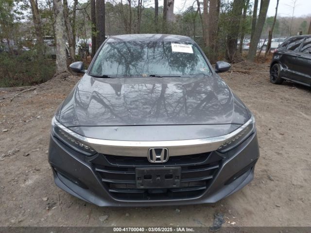 1HGCV1F99JA213472 Honda Accord Touring