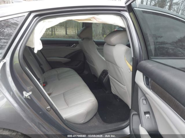 1HGCV1F99JA213472 Honda Accord Touring