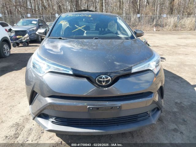 NMTKHMBX7KR084870 Toyota C-HR XLE