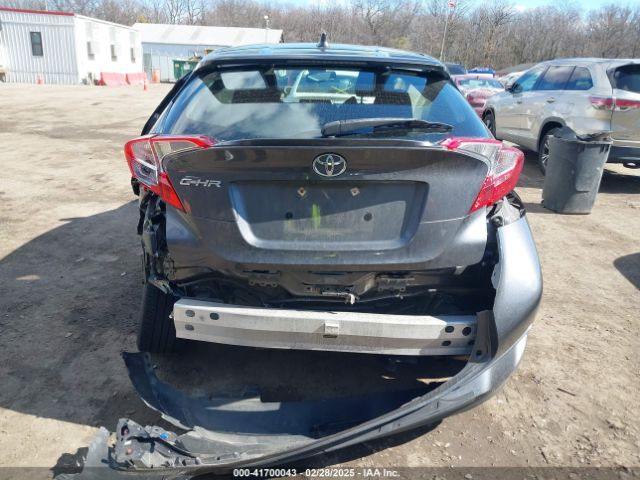 NMTKHMBX7KR084870 Toyota C-HR XLE
