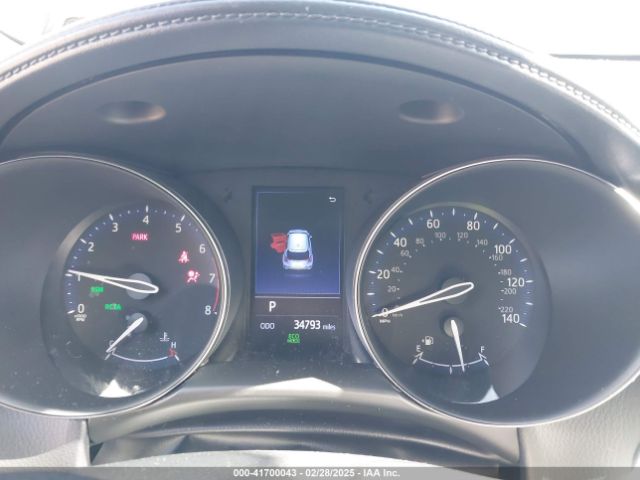 NMTKHMBX7KR084870 Toyota C-HR XLE