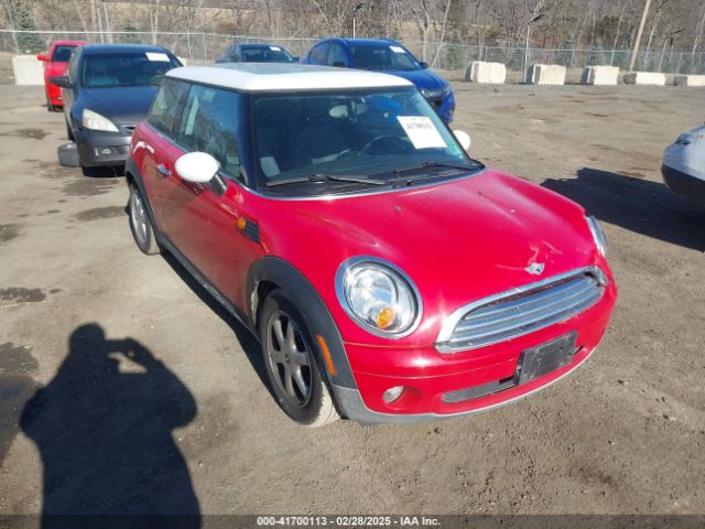 2009 MINI COOPER WMWMF33539TT68397 Photo 0