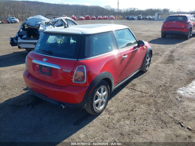 2009 MINI COOPER WMWMF33539TT68397 Photo 3