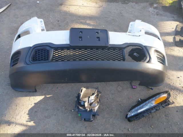 1C4PJLAB7GW200734 Jeep Cherokee Sport