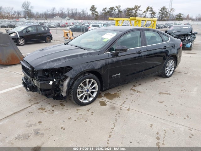 3FA6P0LU4HR122446 Ford Fusion Hybrid Se