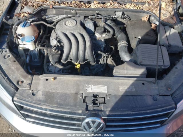 3VW2K7AJ3FM350115 Volkswagen Jetta 2.0l S