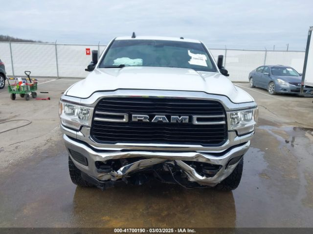 3C6UR5JL5KG703032 RAM 2500 Big Horn  4x4 8' Box