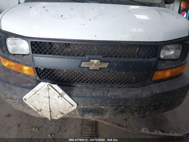 1GCWGAF18H1322788 Chevrolet Express 2500 Work Van