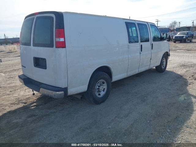 1GCZGHFG7L1235144 Chevrolet Express Cargo Rwd 3500 Extended Wheelbase Wt