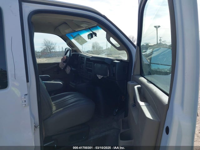 1GCZGHFG7L1235144 Chevrolet Express Cargo Rwd 3500 Extended Wheelbase Wt