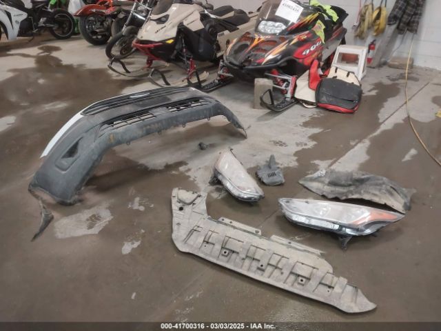NM0LS7E22L1437939 Ford Transit Connect Xl Cargo Van