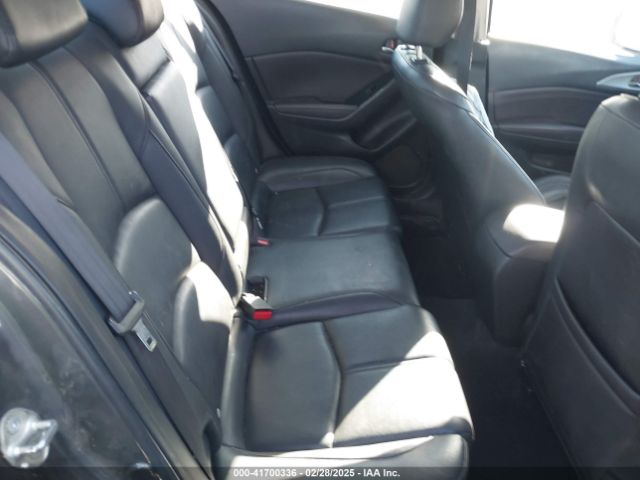 3MZBN1V7XHM123753 Mazda pe