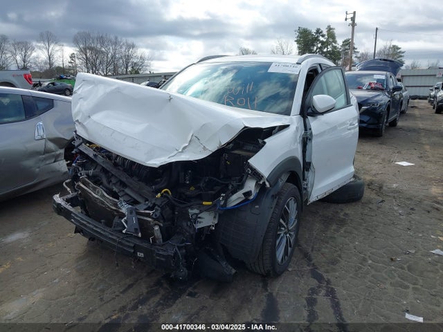 KM8J33AL9MU328386 Hyundai TUCSON SEL