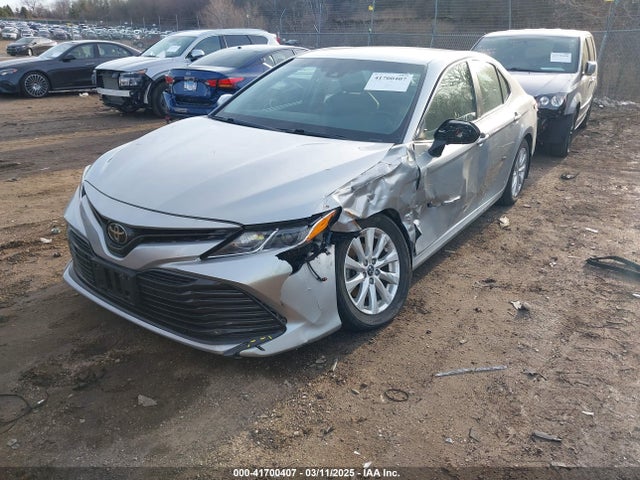 4T1B11HK3JU626309 Toyota CAMRY LE