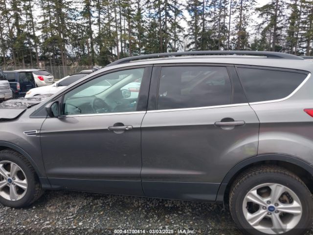 1FMCU9G91EUA14088 Ford ESCAPE SE