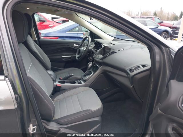1FMCU9G91EUA14088 Ford ESCAPE SE