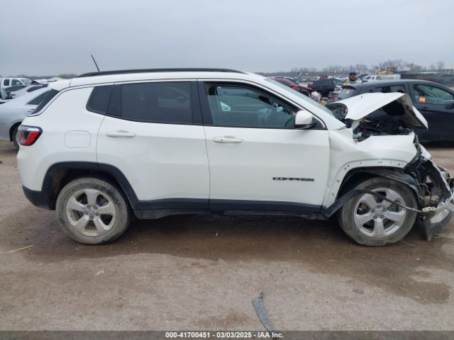 3C4NJCBB9LT108501 Jeep Compass Latitude Fwd