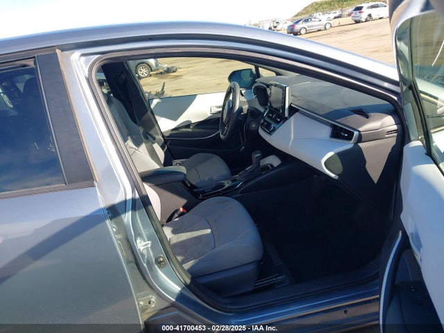 JTDS4RCE8LJ048143 Toyota COROLLA SE