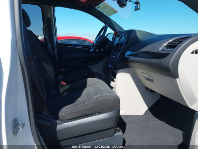 2C4RDGBG1GR349523 Dodge Grand Caravan Se Plus