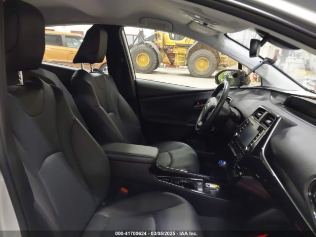 JTDL9RFU3L3019534 Toyota Prius Le/xle