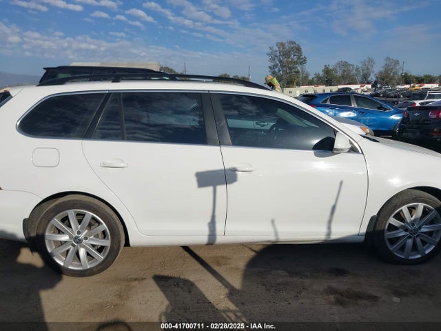 2012 Volkswagen Jetta Sportwagen 2.0l Tdi მანქანა იყიდება აუქციონზე, vin: 3VWPL7AJ7CM686140, აუქციონის ნომერი: 41700711