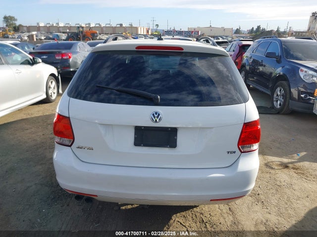 2012 Volkswagen Jetta Sportwagen 2.0l Tdi მანქანა იყიდება აუქციონზე, vin: 3VWPL7AJ7CM686140, აუქციონის ნომერი: 41700711