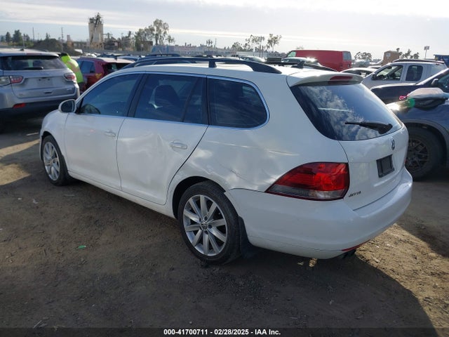 2012 Volkswagen Jetta Sportwagen 2.0l Tdi მანქანა იყიდება აუქციონზე, vin: 3VWPL7AJ7CM686140, აუქციონის ნომერი: 41700711
