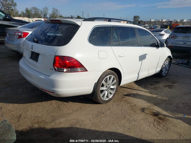 2012 Volkswagen Jetta Sportwagen 2.0l Tdi მანქანა იყიდება აუქციონზე, vin: 3VWPL7AJ7CM686140, აუქციონის ნომერი: 41700711