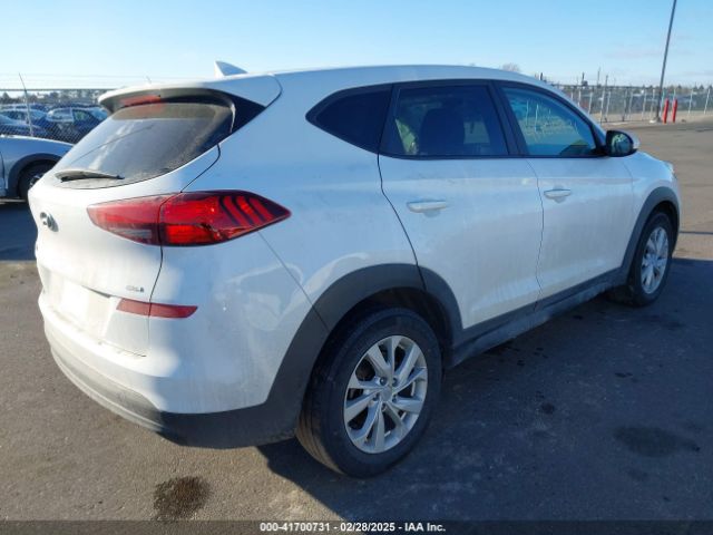 KM8J2CA42LU173352 Hyundai TUCSON SE