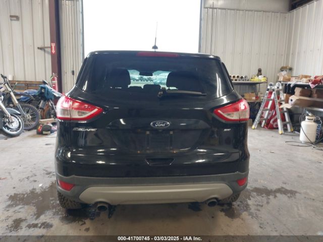 1FMCU0G79GUC44426 Ford ESCAPE SE