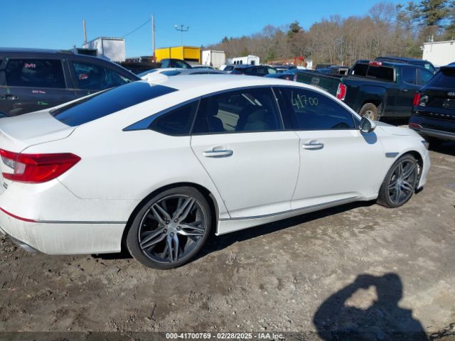 1HGCV2F94MA010922 Honda Accord Touring
