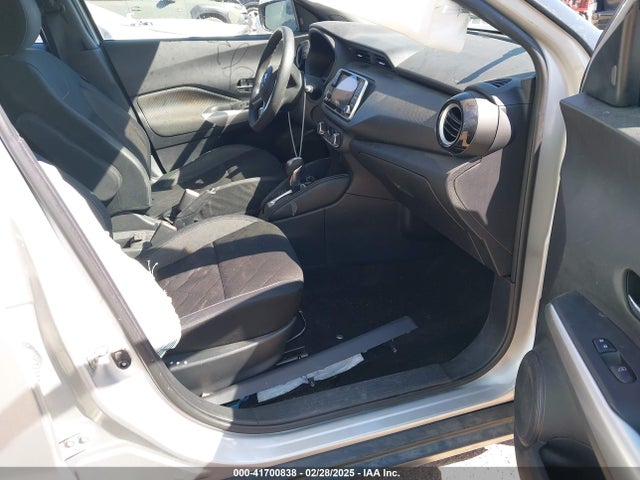 3N1CP5CV4LL496721 Nissan Kicks Sv Xtronic Cvt
